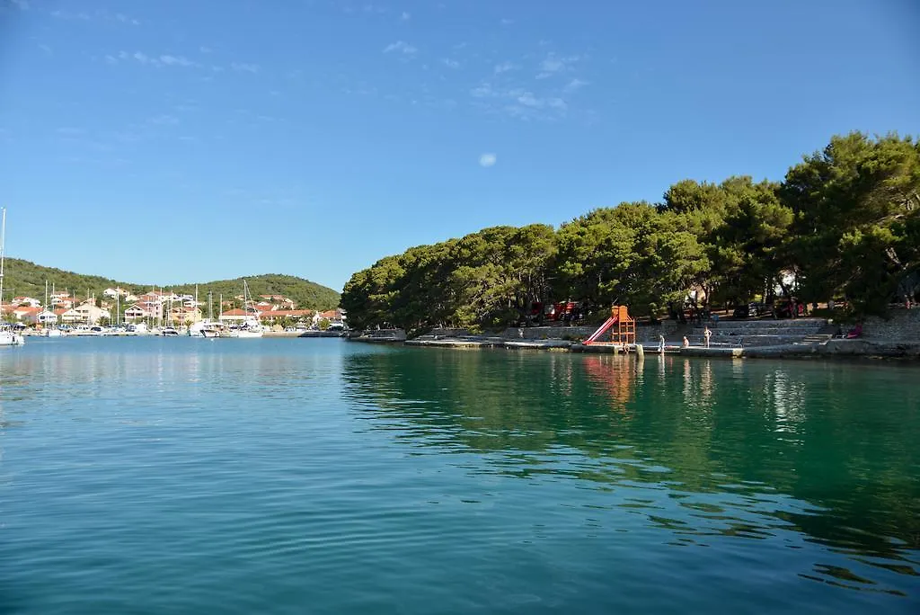 Apartments Lonic Croatia