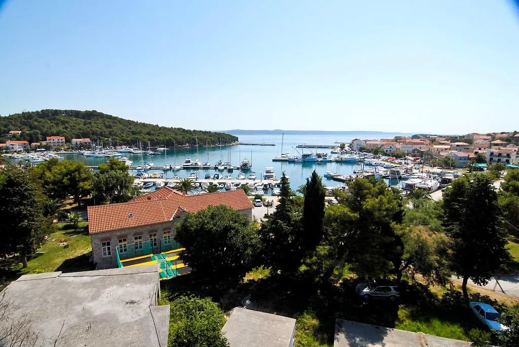 Apartments Lonic